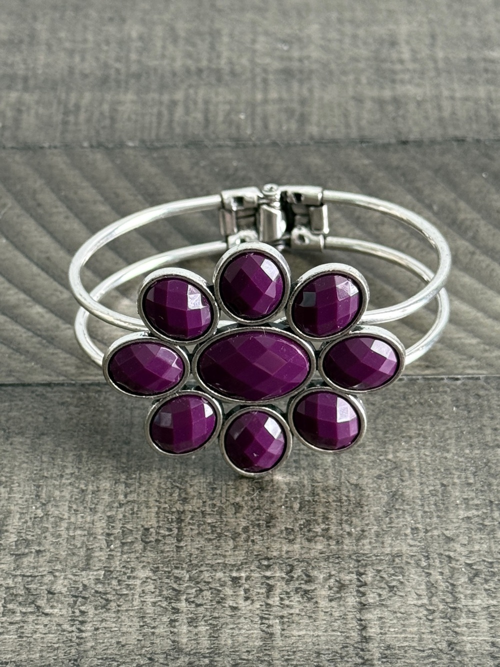 "Petal Persuasion" Purple Flower Bracelet from Paparazzi Accessories